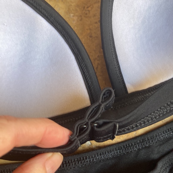 Body glove size small swim skirt and bikini top lavender black nwt - Picture 6 of 9